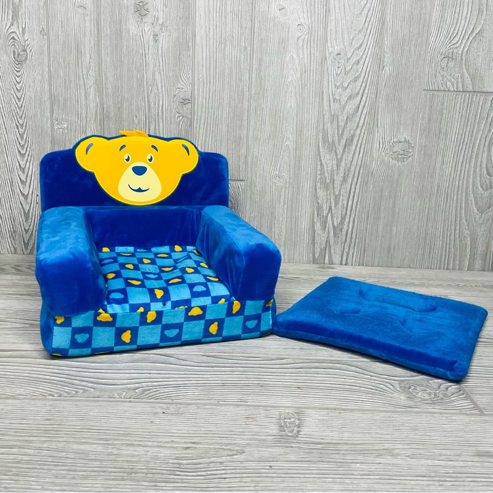 Build-a-Bear chair converts to bed with extra cushion build a bear furnature